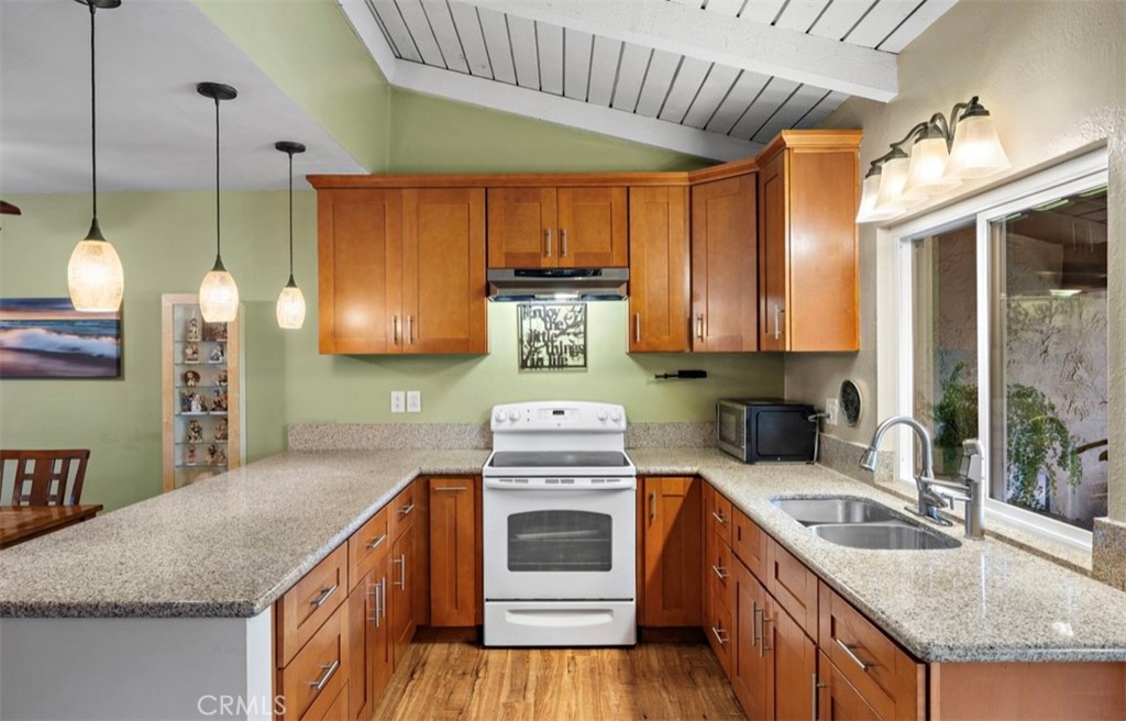 1040 W MacArthur Blvd 152, Santa Ana CA 92707 - photo 1