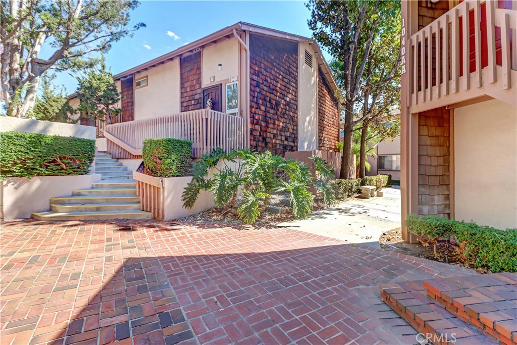 1048 Cabrillo Park Drive A, Santa Ana CA 92701 - photo 30