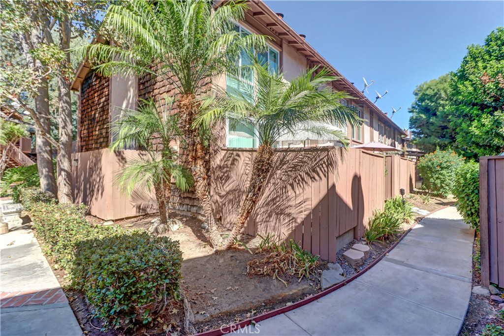 1048 Cabrillo Park Drive A, Santa Ana CA 92701 - photo 33