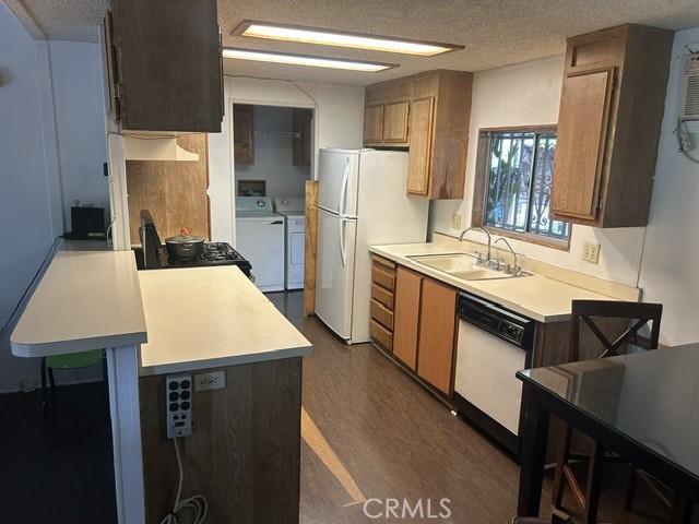 106 Amalfi, Santa Ana CA 92703 - photo 2