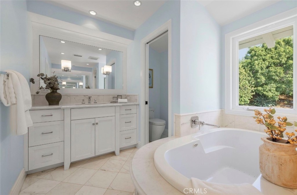 10611 Calm Hill, Santa Ana CA 92705 - photo 30