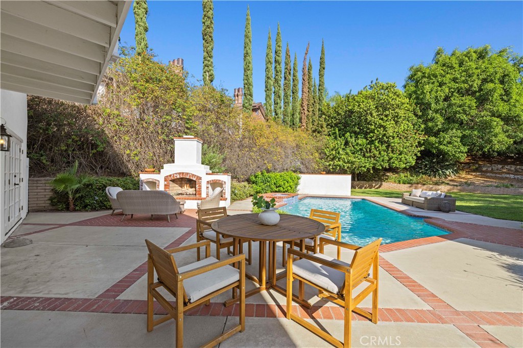 10611 Calm Hill, Santa Ana CA 92705 - photo 44
