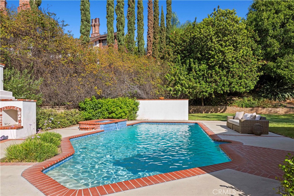 10611 Calm Hill, Santa Ana CA 92705 - photo 46
