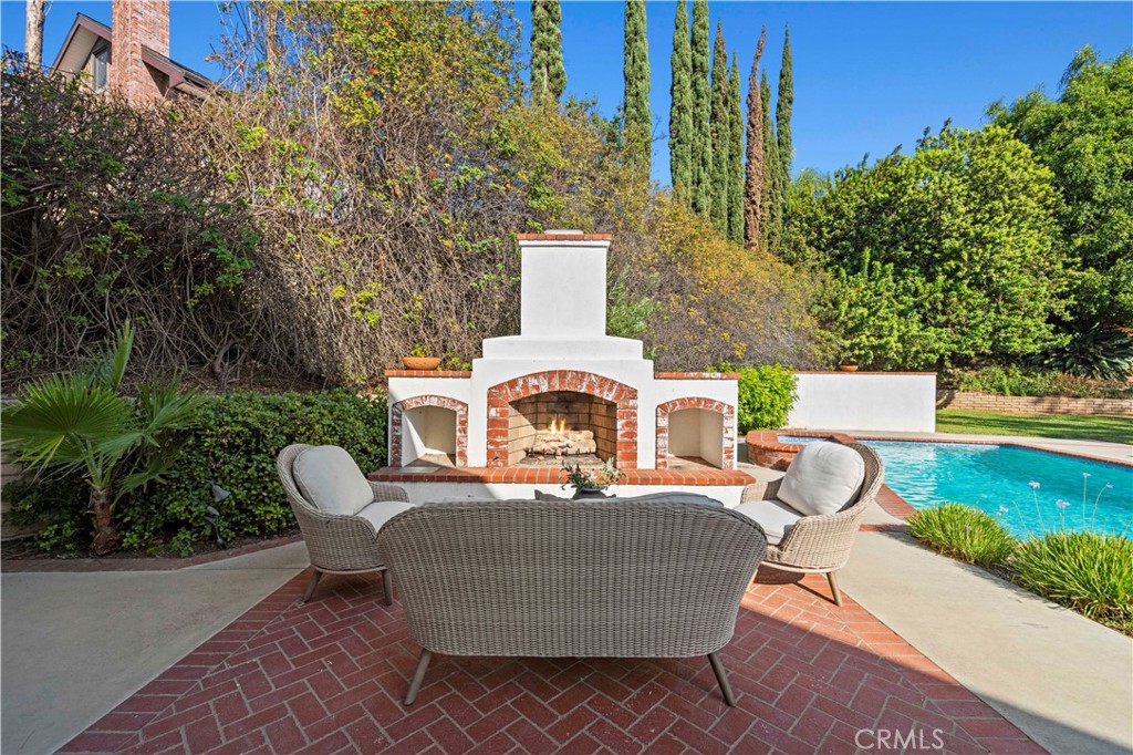 10611 Calm Hill, Santa Ana CA 92705 - photo 47