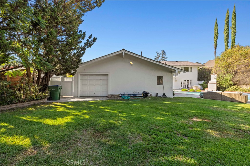 10611 Calm Hill, Santa Ana CA 92705 - photo 51