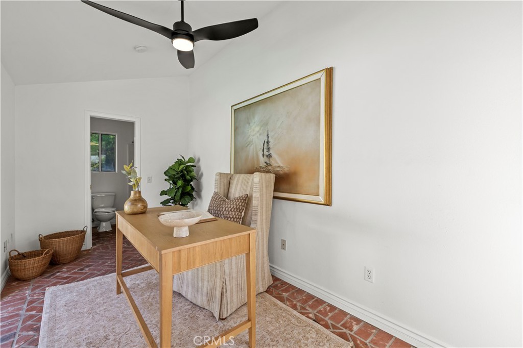 10611 Calm Hill, Santa Ana CA 92705 - photo 62