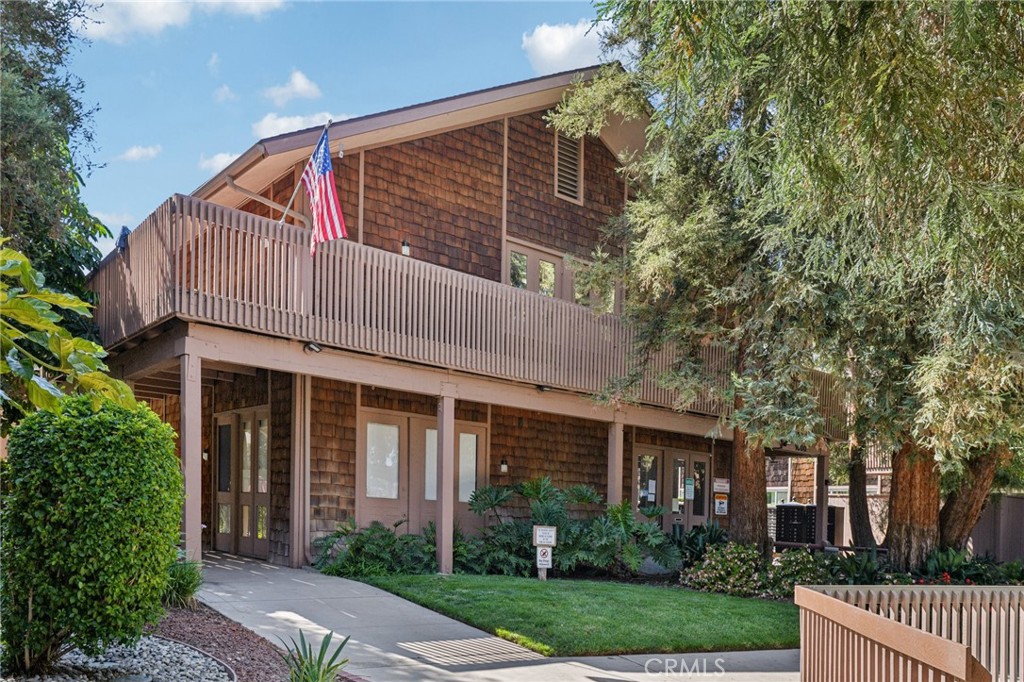 1072 C Cabrillo Park C, Santa Ana CA 92701 - photo 1