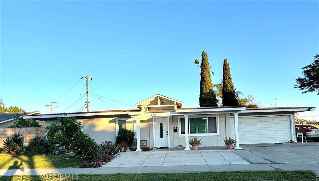 1101 N Gates, Santa Ana CA 92703 - photo 1
