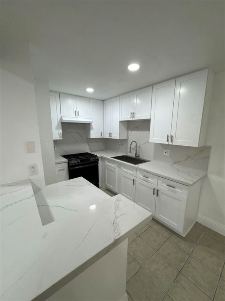 1101 W Macarthur 301, Santa Ana CA 92707 - photo 1