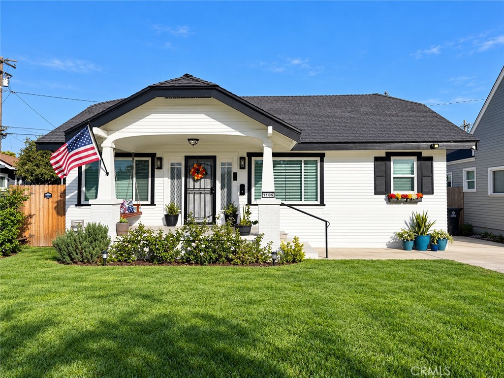 1105 S Hickory, Santa Ana CA 92701 - photo 2