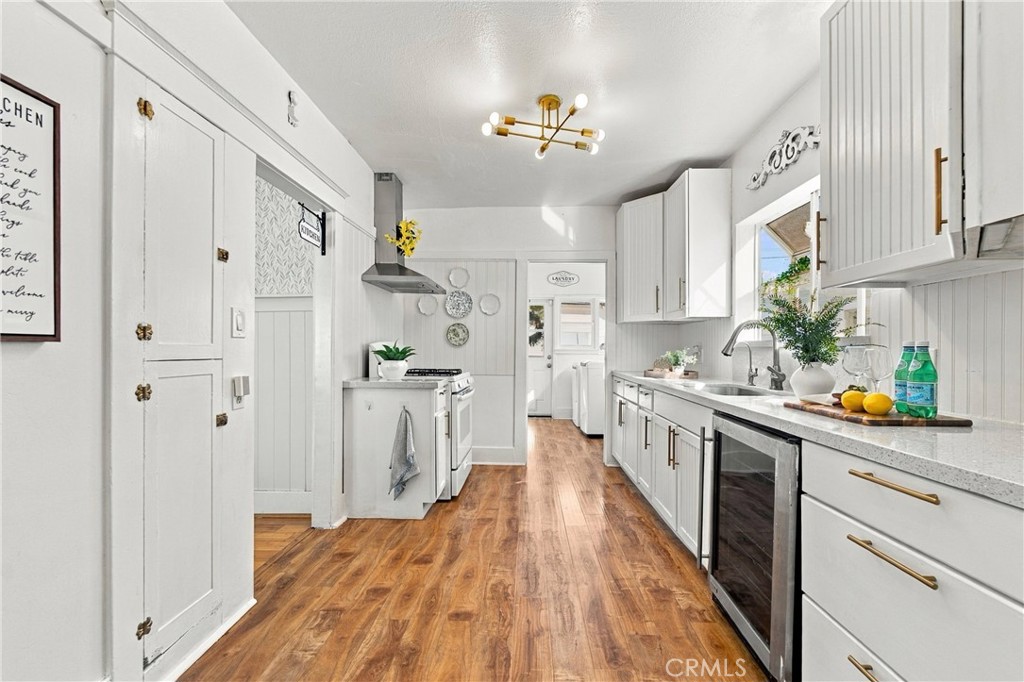 1105 S Hickory, Santa Ana CA 92701 - photo 16