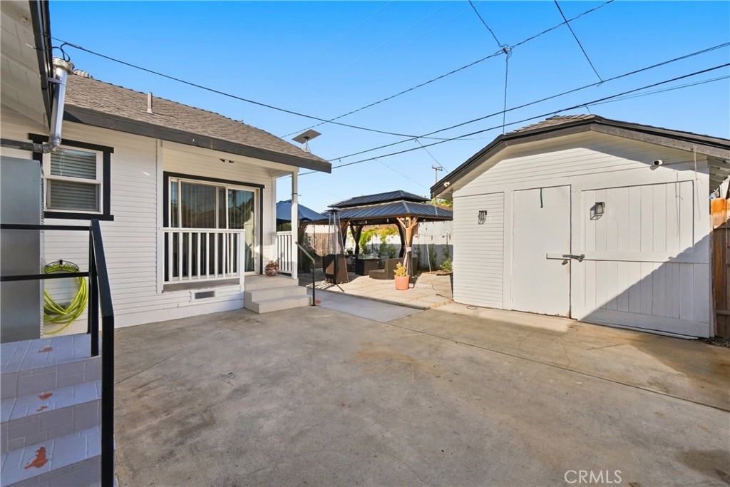 1105 S Hickory, Santa Ana CA 92701 - photo 36