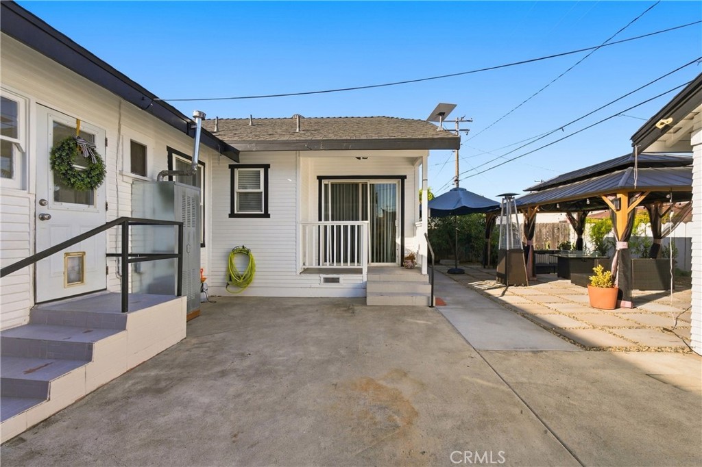 1105 S Hickory, Santa Ana CA 92701 - photo 37
