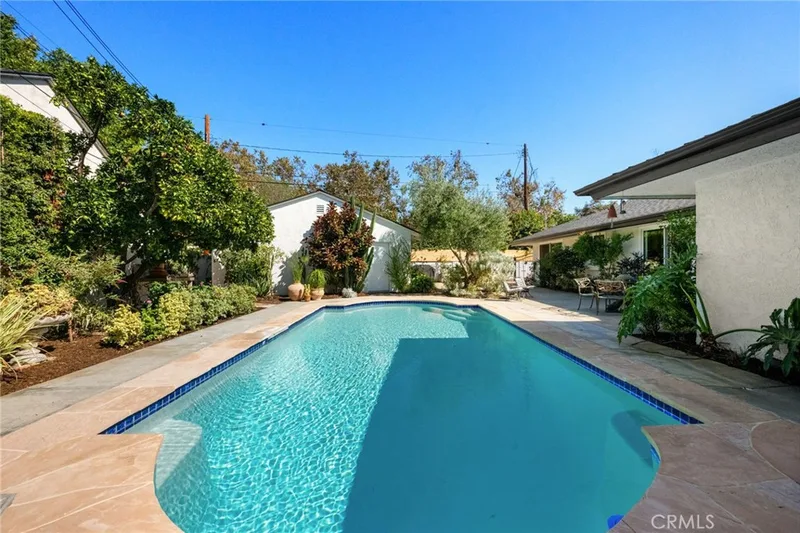 1109 W 21st Street, Santa Ana, CA 92706