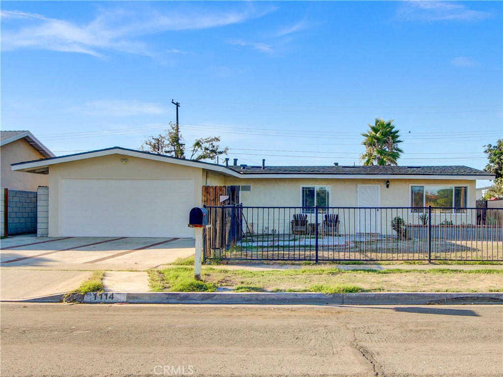 1114 N Gates Street, Santa Ana CA 92703 - photo 1