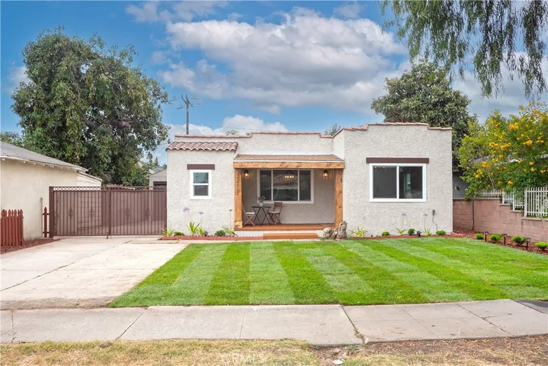 1122 Kilson, Santa Ana