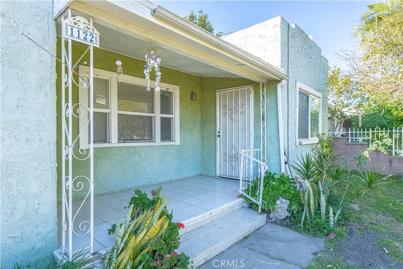 1122 Kilson, Santa Ana, CA 92701