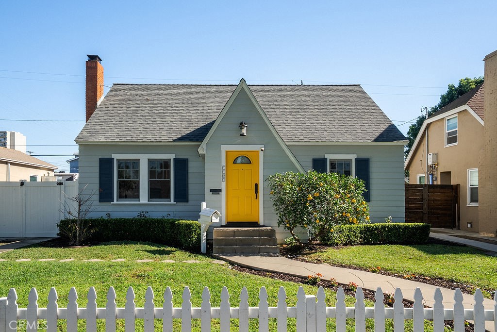 Front View - 1123 N Lowell, Santa Ana CA 92703 - photo 1