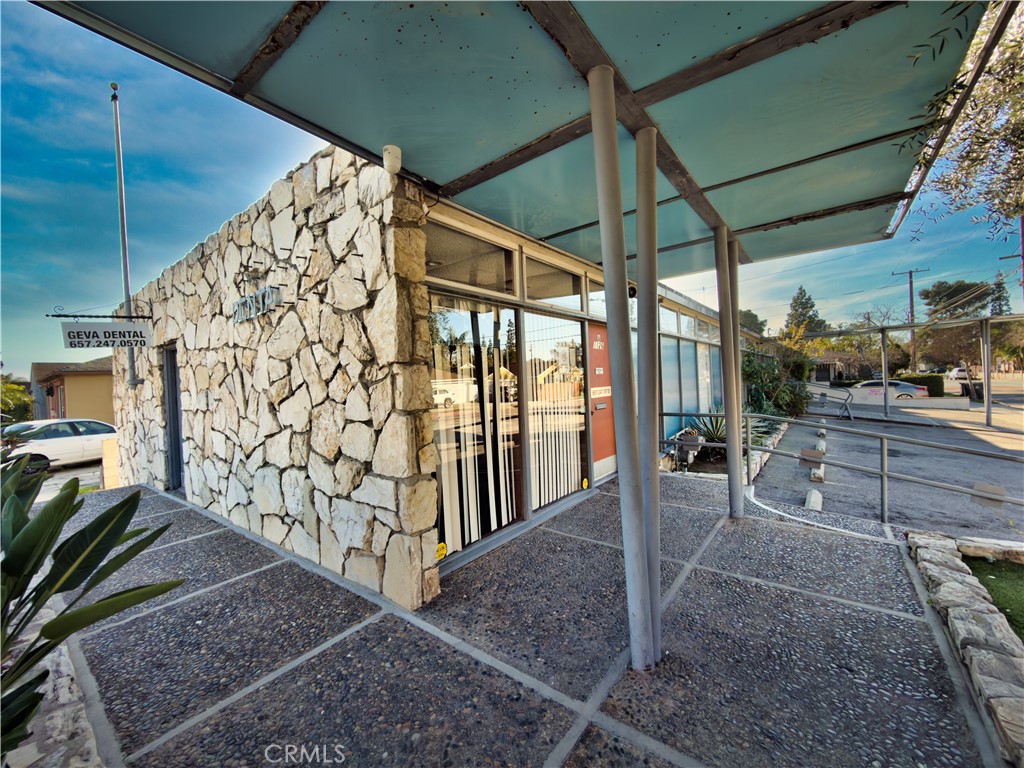 1126 N Flower, Santa Ana CA 92703 - photo 6