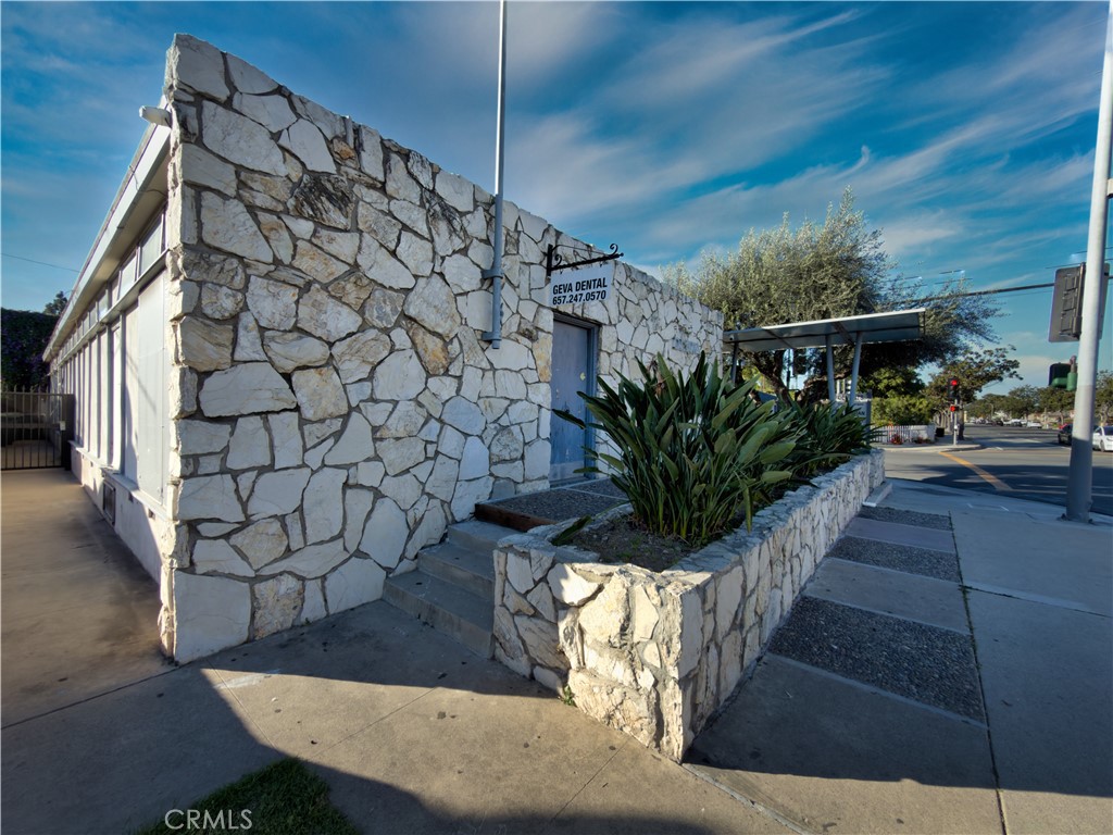 1126 N Flower, Santa Ana CA 92703 - photo 10