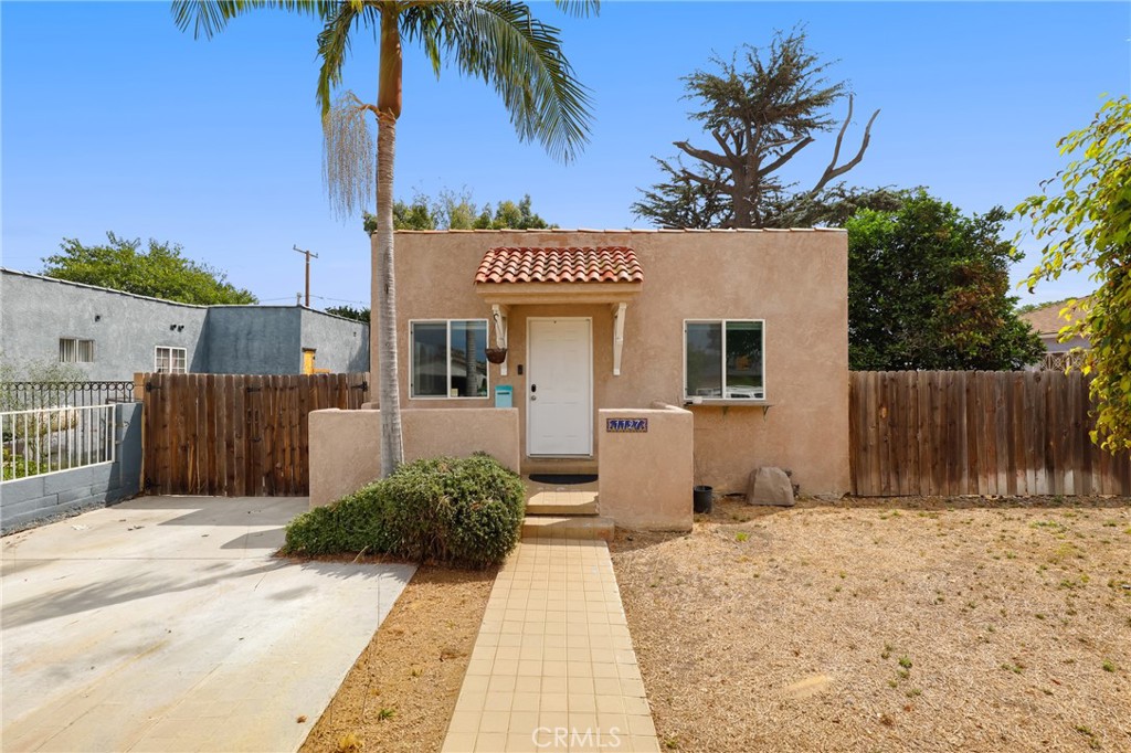 1127 S Shelton, Santa Ana CA 92707 - photo 1