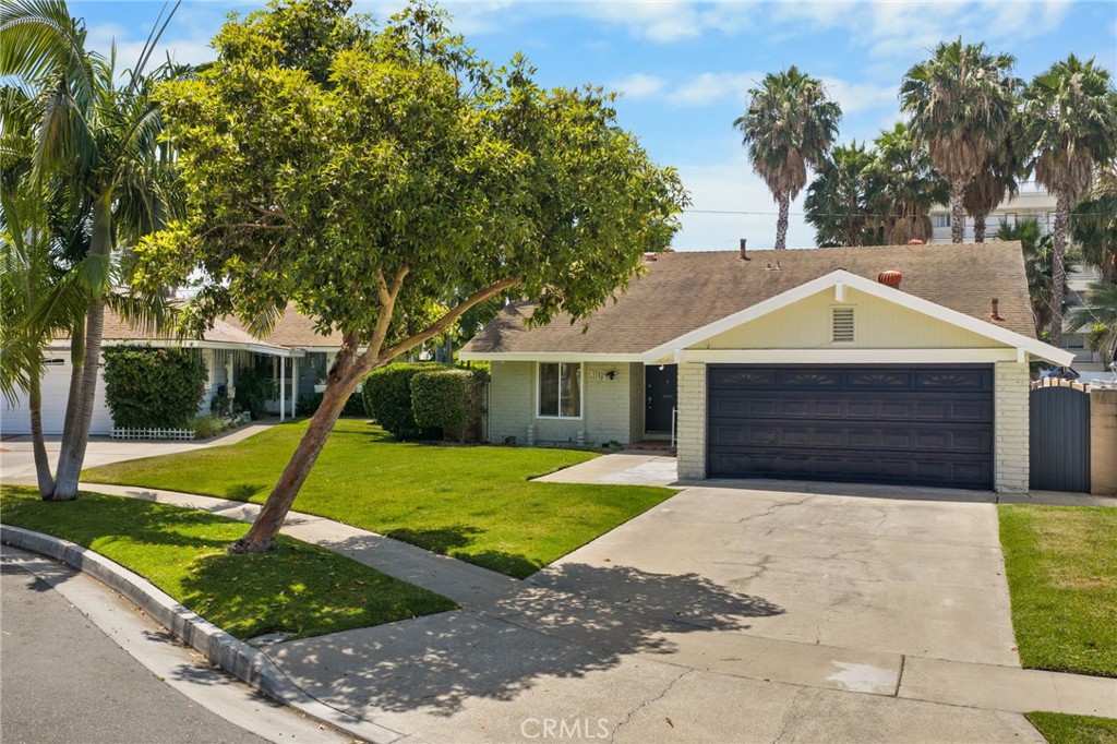 1130 E 21st, Santa Ana CA 92705 - photo 1