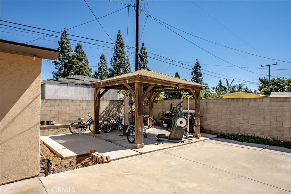1133 S Harmon, Santa Ana CA 92704 - photo 12