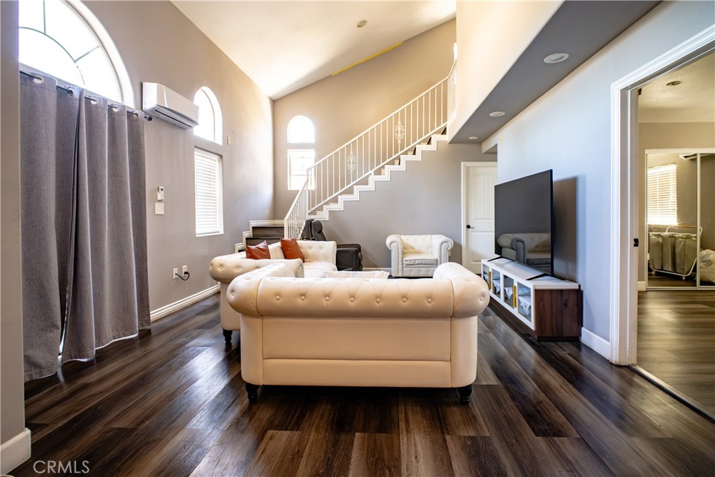 1133 S Harmon, Santa Ana CA 92704 - photo 21