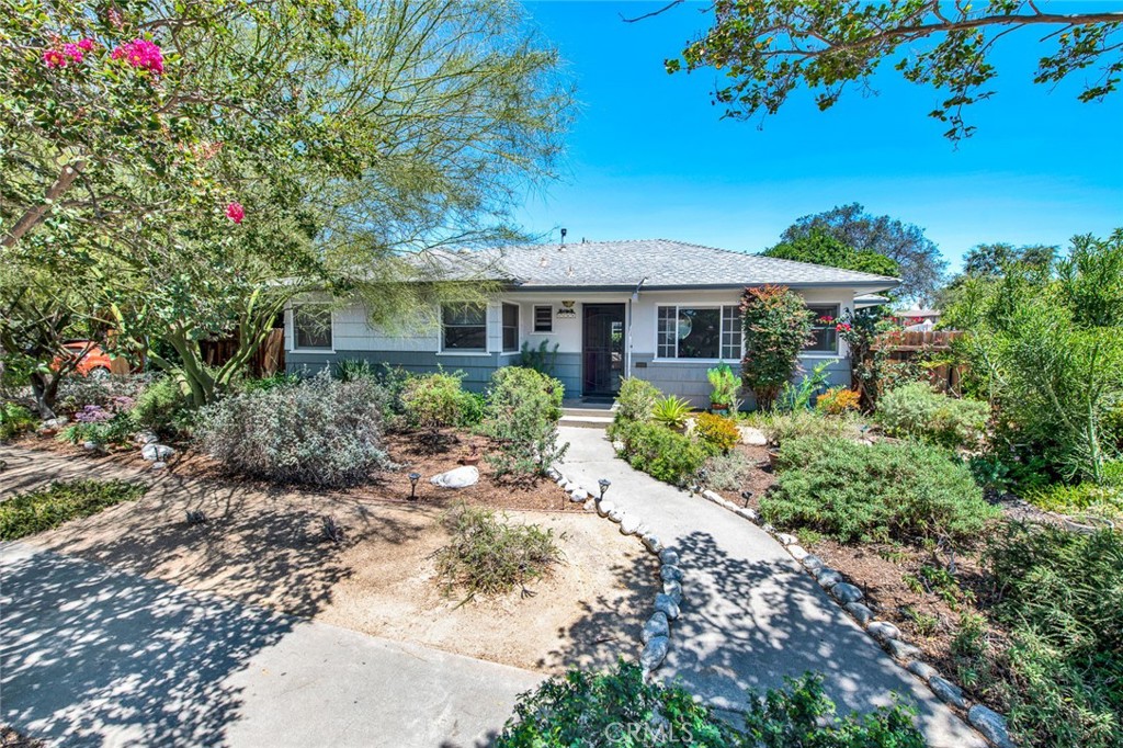 1135 W 10th Street, Santa Ana CA 92703 - photo 1