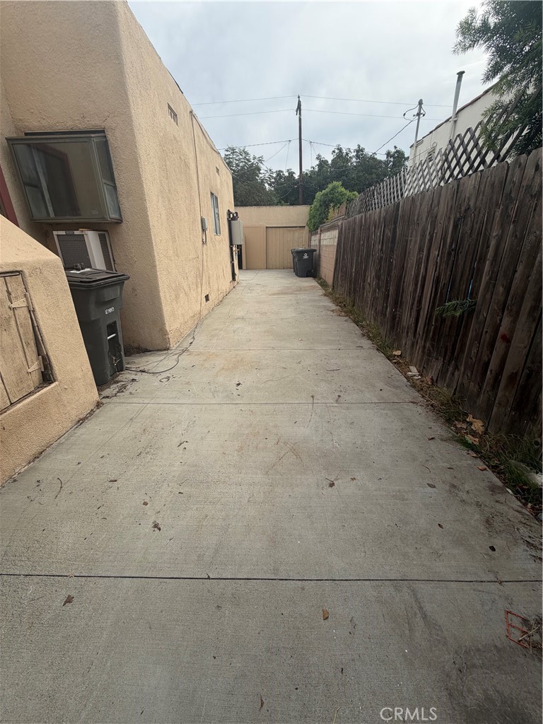 1217 S Van Ness, Santa Ana CA 92707 - photo 5