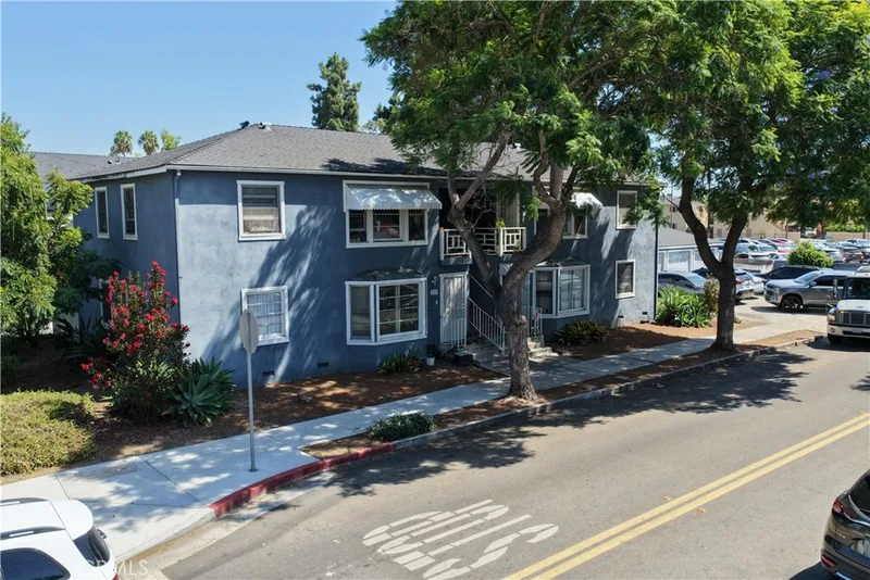 1221 N Lacy Street, Santa Ana