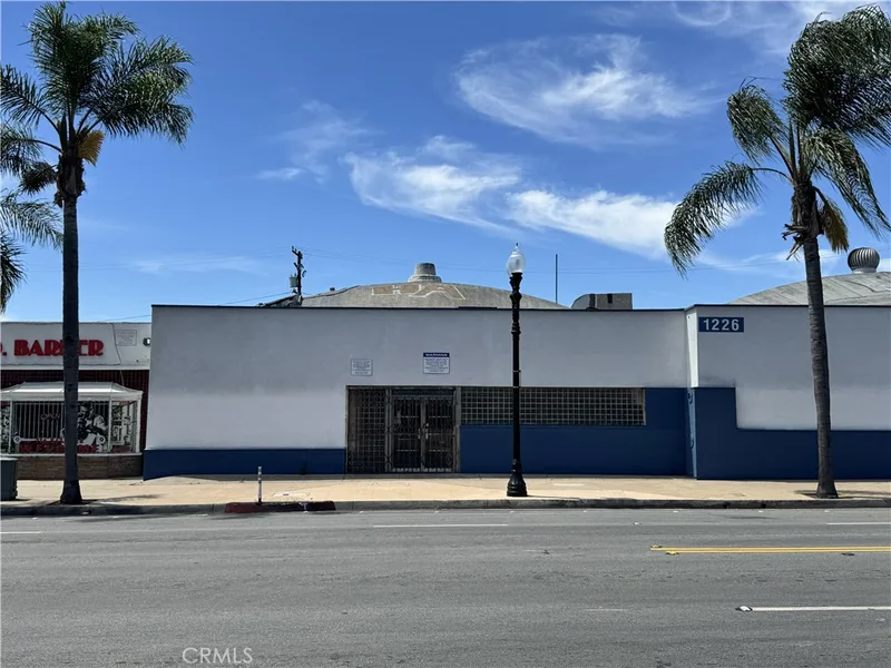 1226 S Main Street, Santa Ana, CA 92707