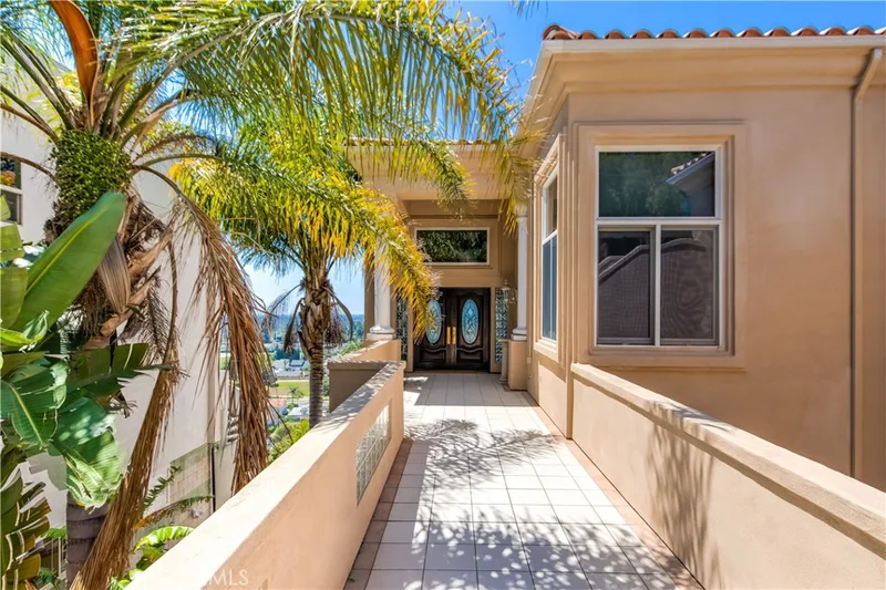 12296 Circula Panorama, Santa Ana, CA 92705