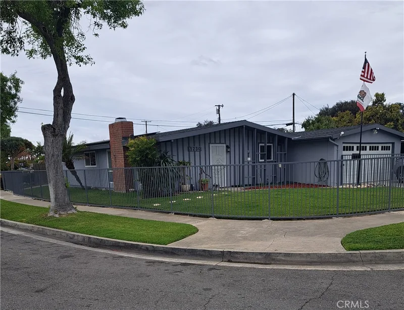 1230 Kilson Drive, Santa Ana, CA 92707