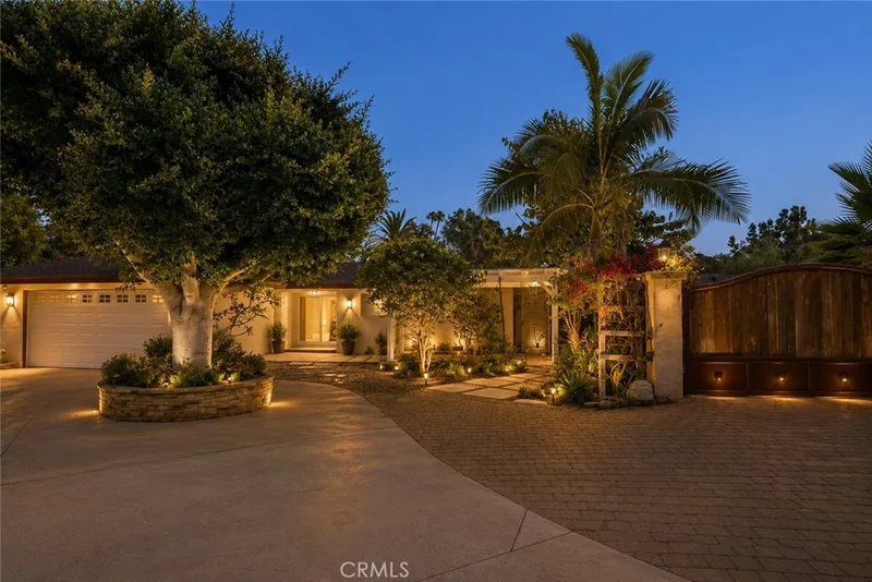 12312 Newport, Santa Ana