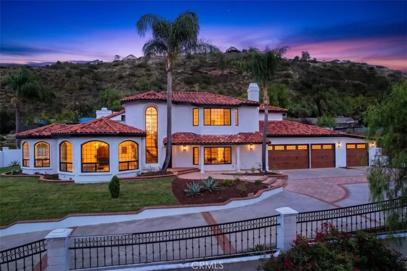 12322 Canyon Terrace, Santa Ana
