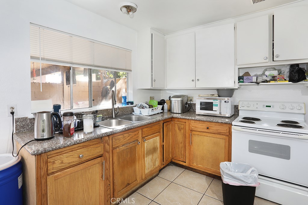 1272 E Mcfadden, Santa Ana CA 92705 - photo 5