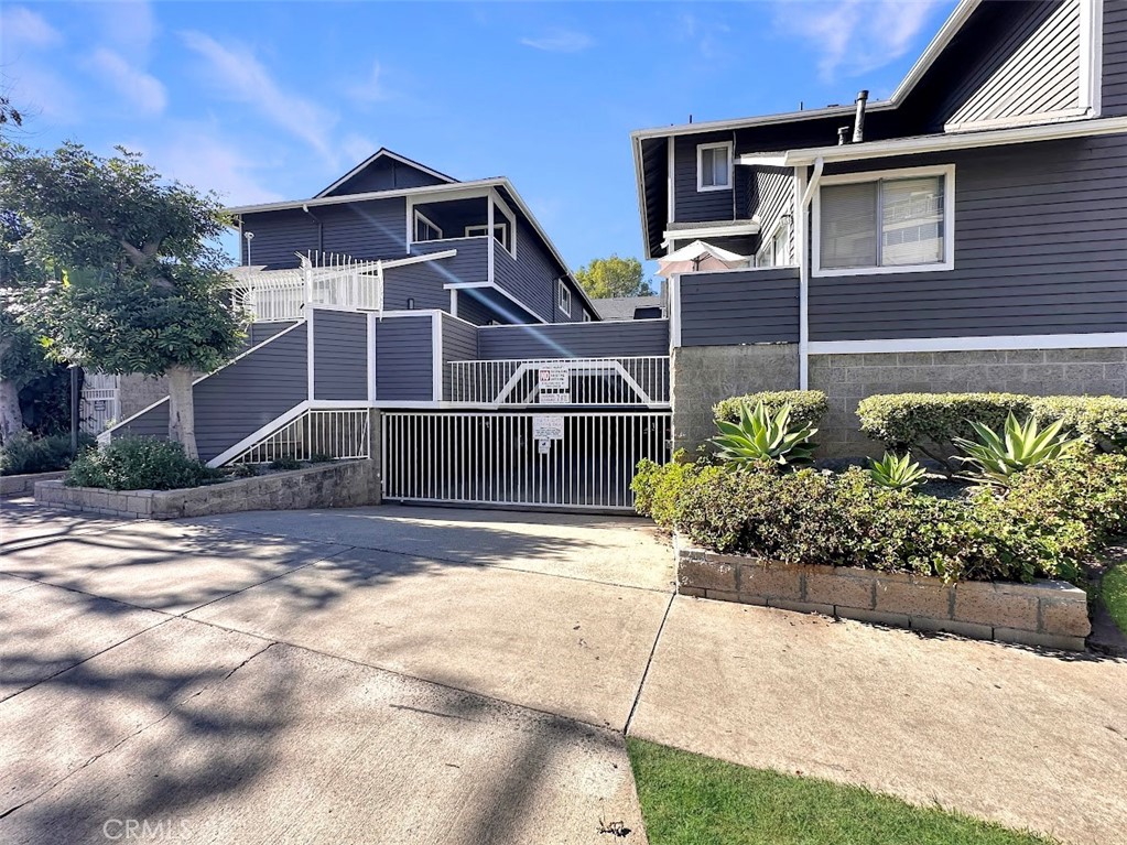 1314 N Spurgeon, Santa Ana CA 92701 - photo 1