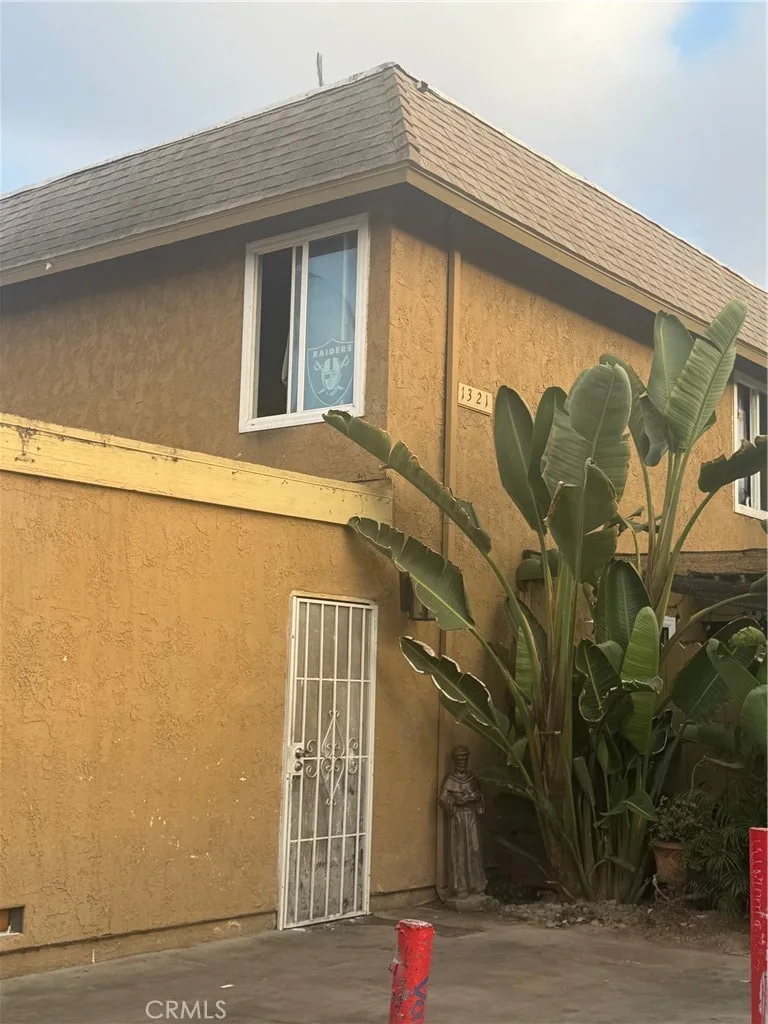 1321 S Standard Avenue A, Santa Ana