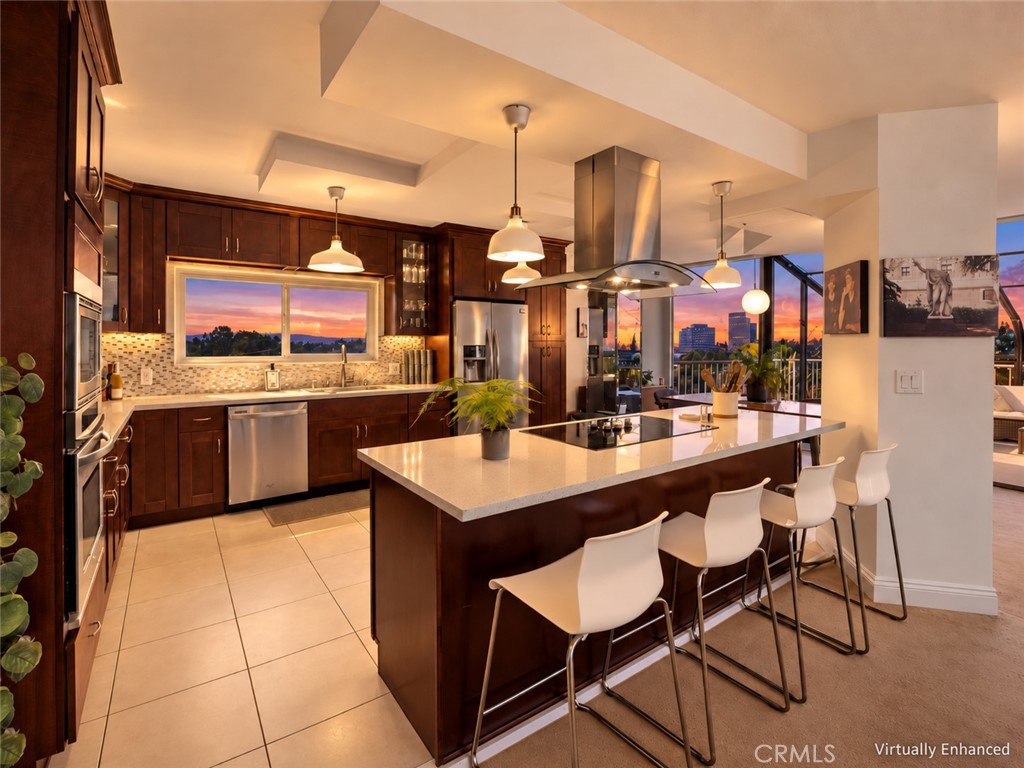 1323 N Spurgeon 23, Santa Ana CA 92701 - photo 2