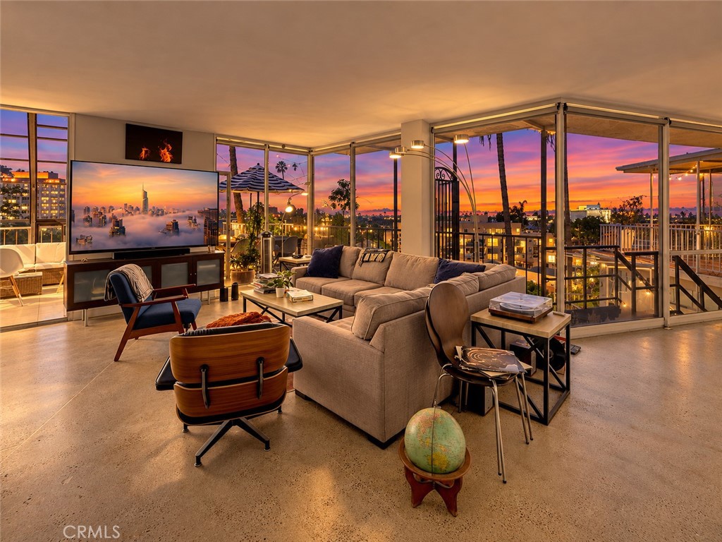 1323 N Spurgeon 23, Santa Ana CA 92701 - photo 4