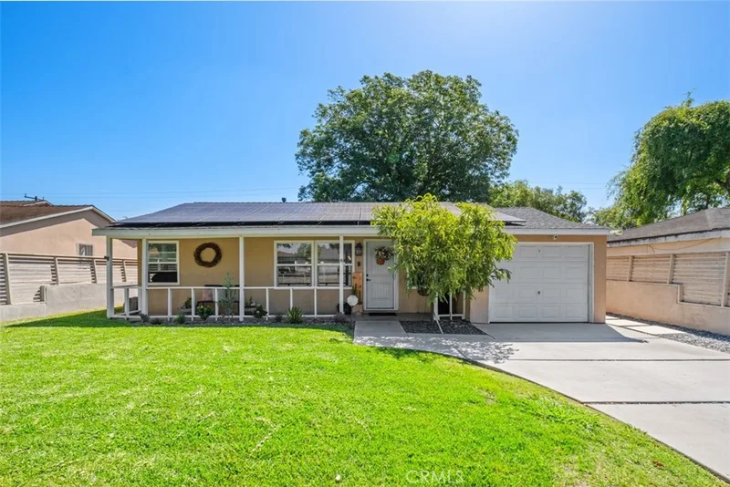 1341 S Towner, Santa Ana, CA 92707