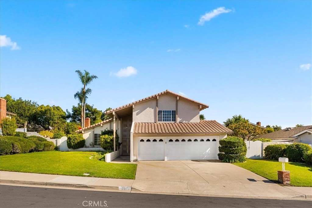 Spacious home on large lot, west facing on a cul-de-sac street in North Tustin - 13532 Woodglen Drive, Santa Ana CA 92705 - photo 1