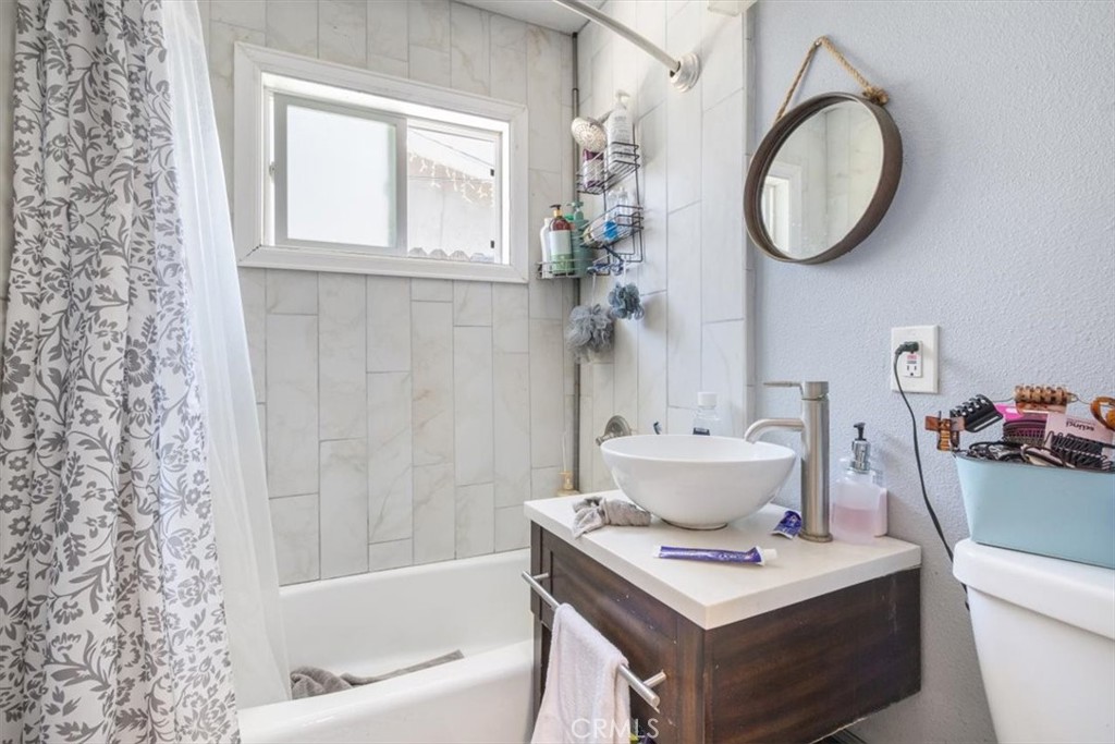 1401 S Joane Way, Santa Ana CA 92704 - photo 18