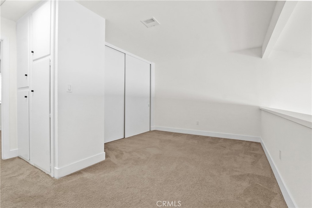 loft/ optional 3rd bedroom - 1404 N Tustin P-3, Santa Ana CA 92705 - photo 16