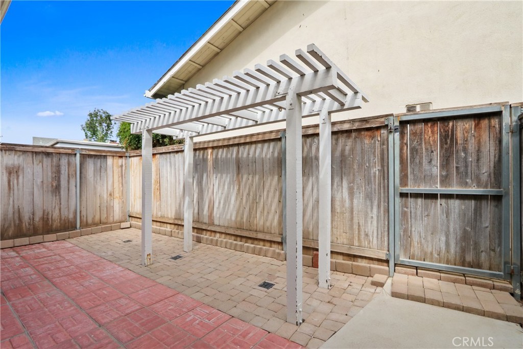 backyard - 1404 N Tustin P-3, Santa Ana CA 92705 - photo 19