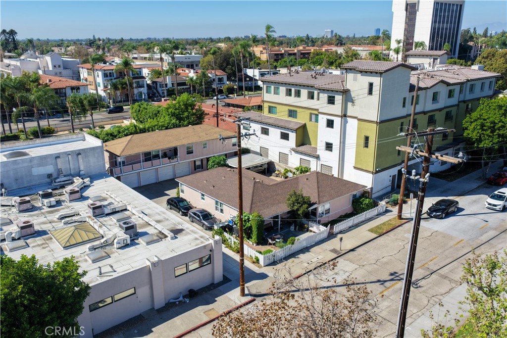 1408 N Sycamore, Santa Ana CA 92701 - photo 7