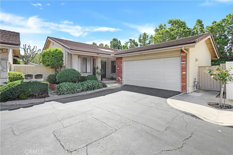 14091 Dryden Lane, Santa Ana, CA 92705