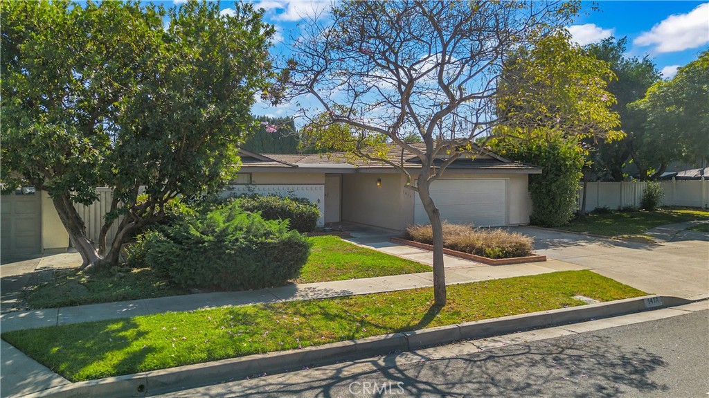 1414 E 18th, Santa Ana CA 92705 - photo 2
