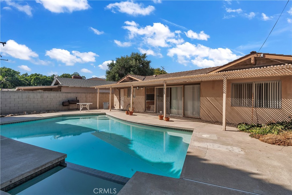 1414 E 18th, Santa Ana CA 92705 - photo 12